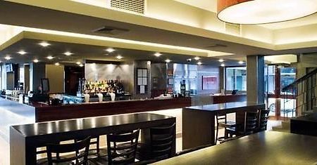 The Astor Hotel Motel Goulburn Buitenkant foto