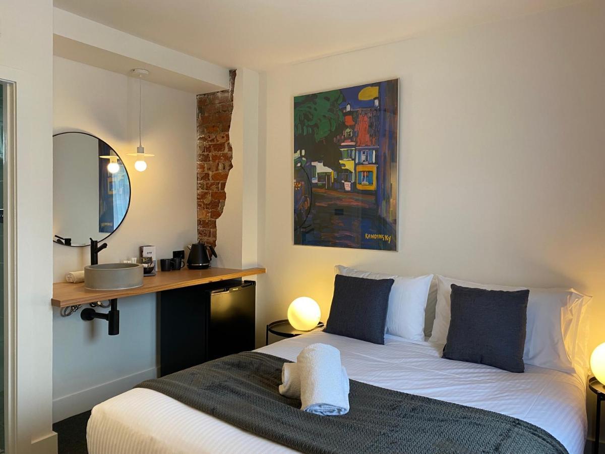 The Astor Hotel Motel Goulburn Buitenkant foto