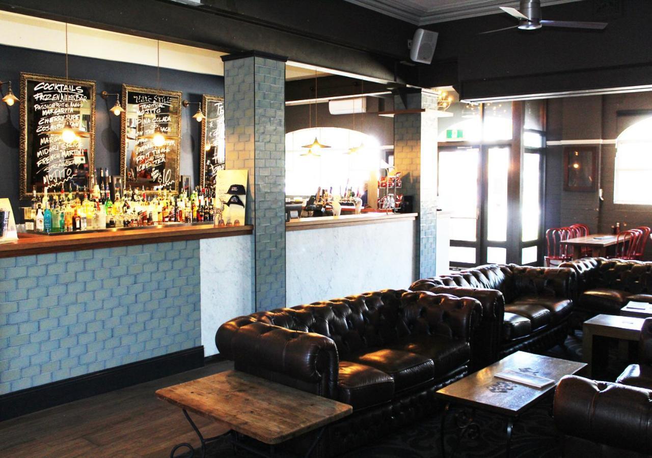 The Astor Hotel Motel Goulburn Buitenkant foto